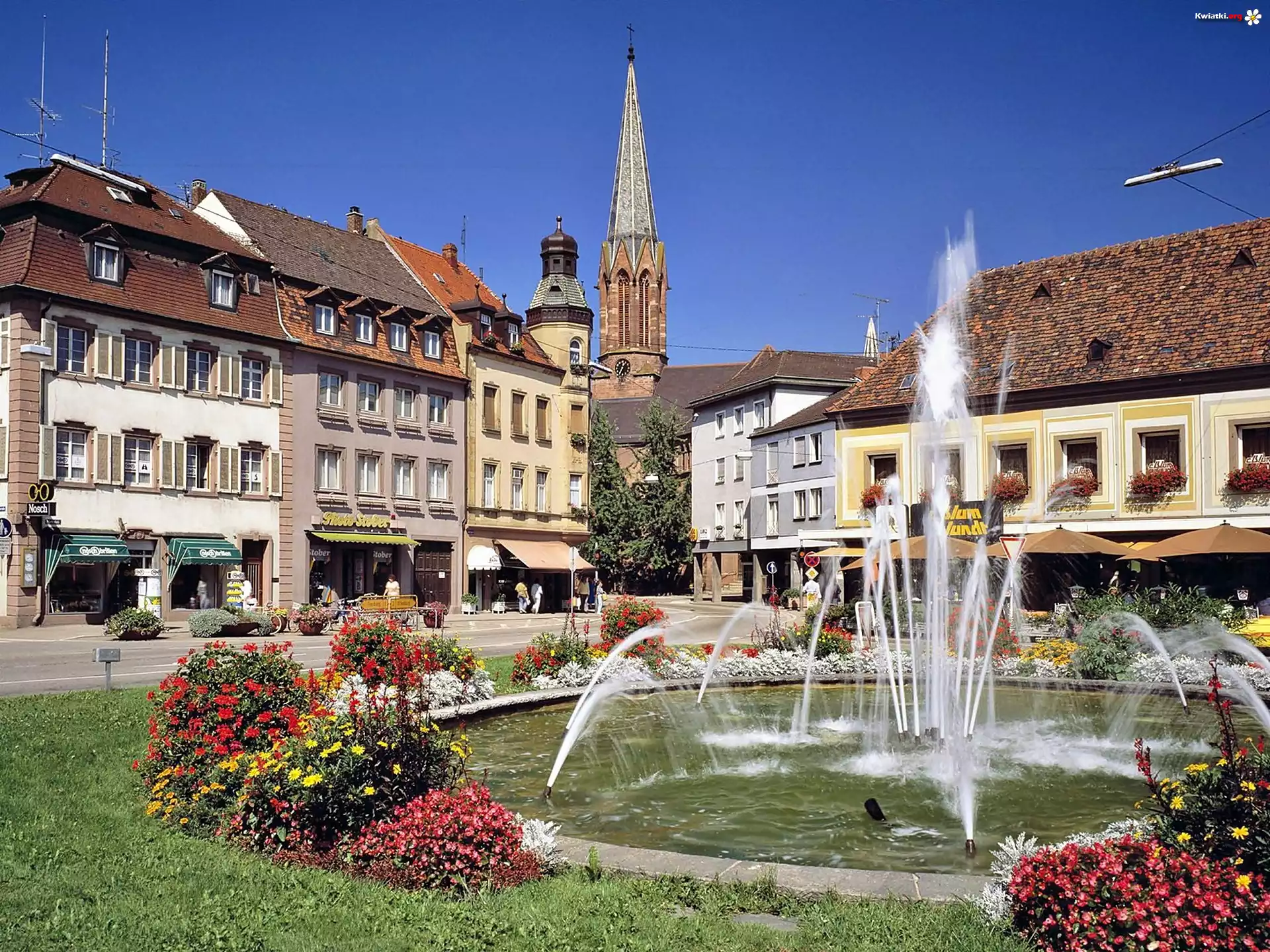 Kolorowe, Kamieniczki, Kościół, Rynek, Fontanna