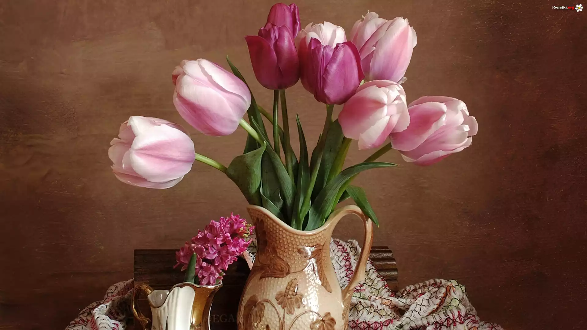 Różowe, Tulipany, Gliniane, Dzbanki